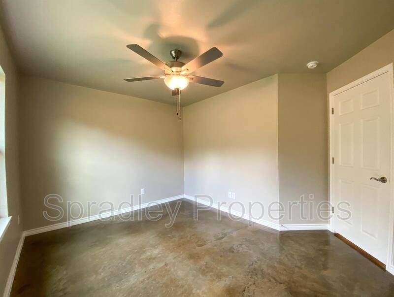 Townhouse for rent at 502B N 3rd St, Nolanville, TX 76559