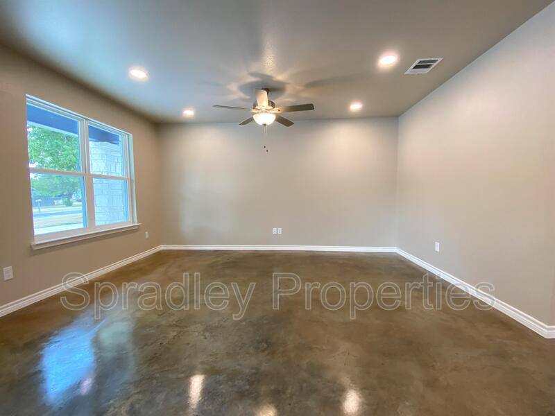 Townhouse for rent at 502B N 3rd St, Nolanville, TX 76559