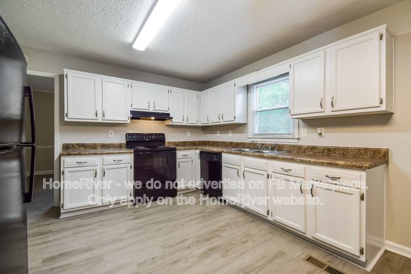 House for rent at 177 Alma Dr, Dallas, GA 30157