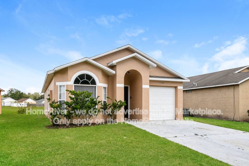 House for rent at 1529 Ridge Pointe Dr, Orlando, FL 32808