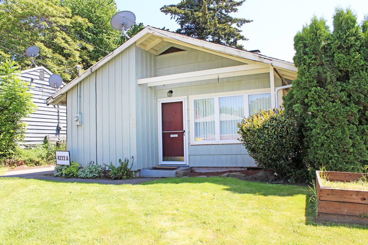 Apartment for rent at 4222 SE Holgate, Portland, OR 97206