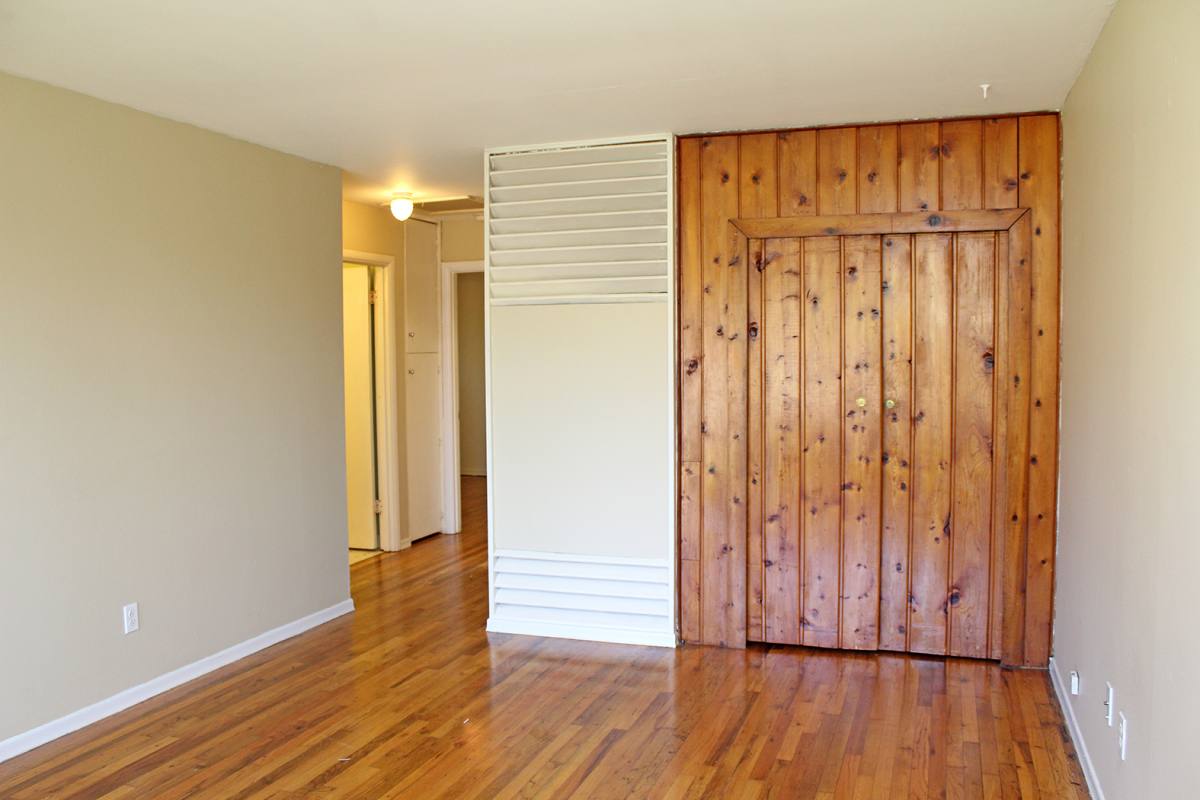 Apartment for rent at 4222 SE Holgate, Portland, OR 97206