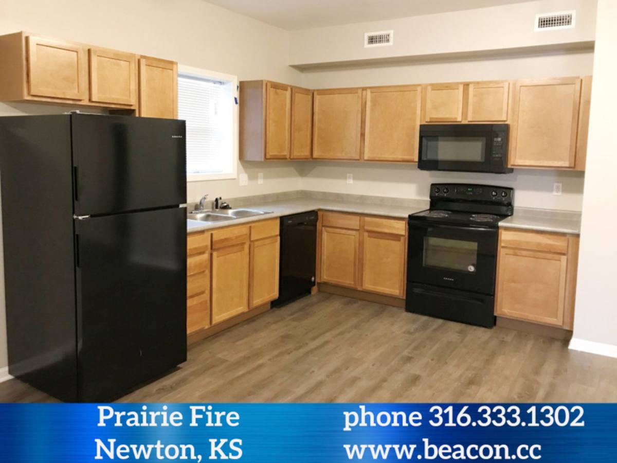 Apartment for rent at 1736 Paddington Circle, Newton, KS 67114