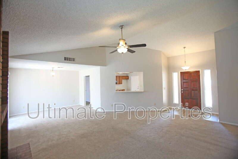 House for rent at 7719 W Dreyfus Dr, Peoria, AZ 85381