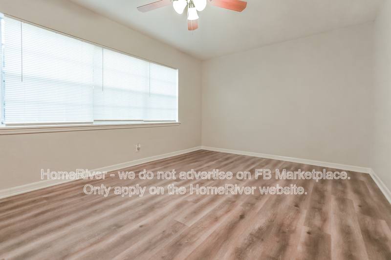 House for rent at 4523 Dolphin Dr, Tampa, FL 33617