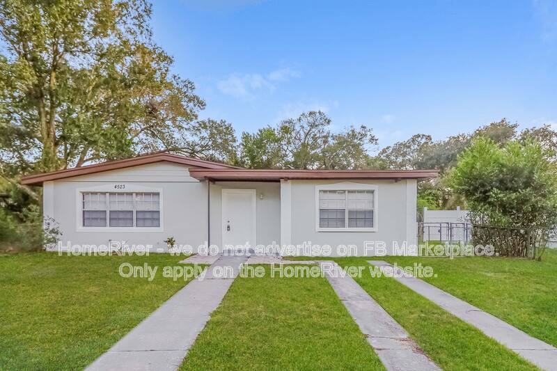 House for rent at 4523 Dolphin Dr, Tampa, FL 33617