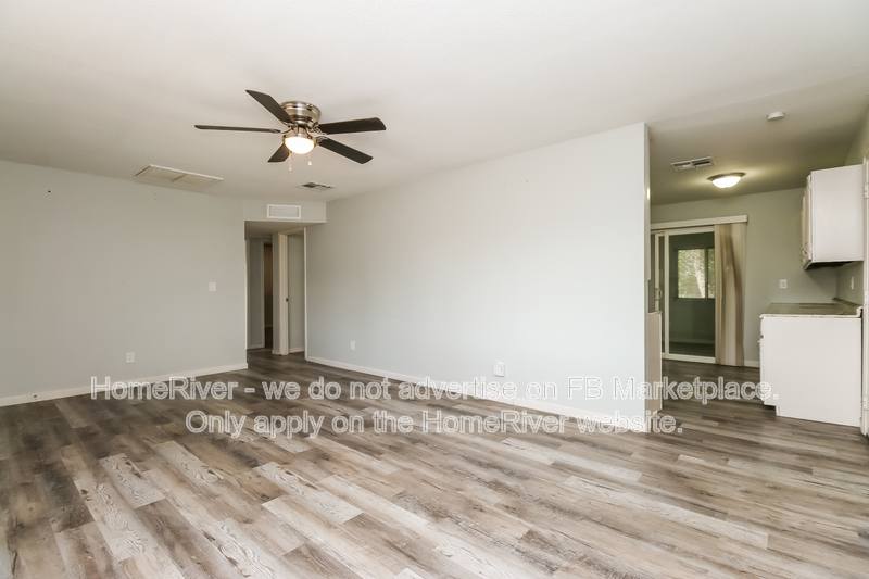 House for rent at 512 S 75th Place, Mesa, AZ 85208