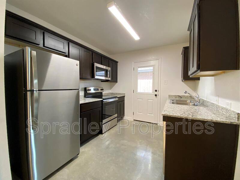 Townhouse for rent at 9110B Winding Court, Temple, TX 76502