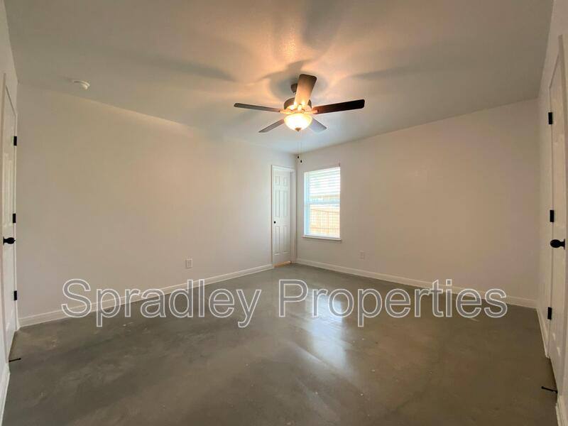 Townhouse for rent at 9110B Winding Court, Temple, TX 76502