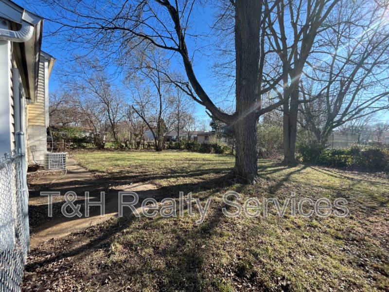 House for rent at 8513 E 37th Place, Indianapolis, IN 46226