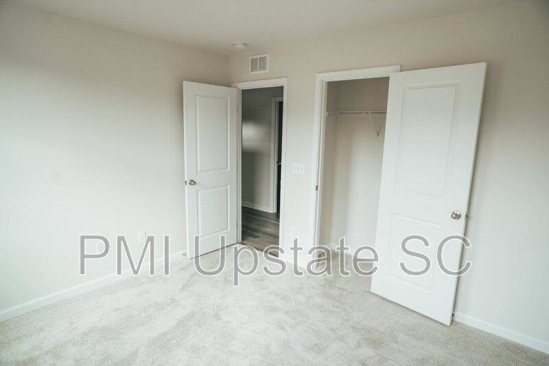 House for rent at 132 Wells Station Rd, Seneca, SC 29678