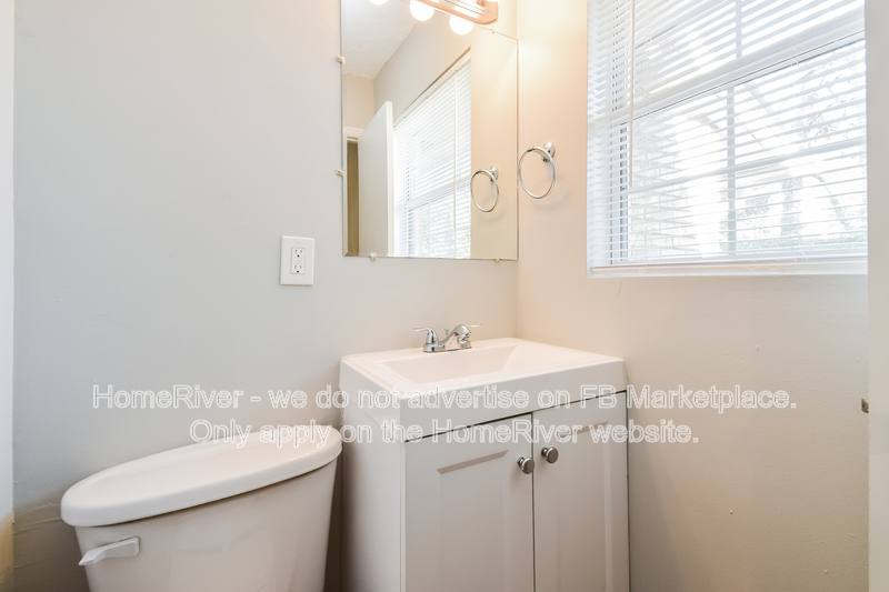 House for rent at 18 Westgate Park Dr, Newnan, GA 30263
