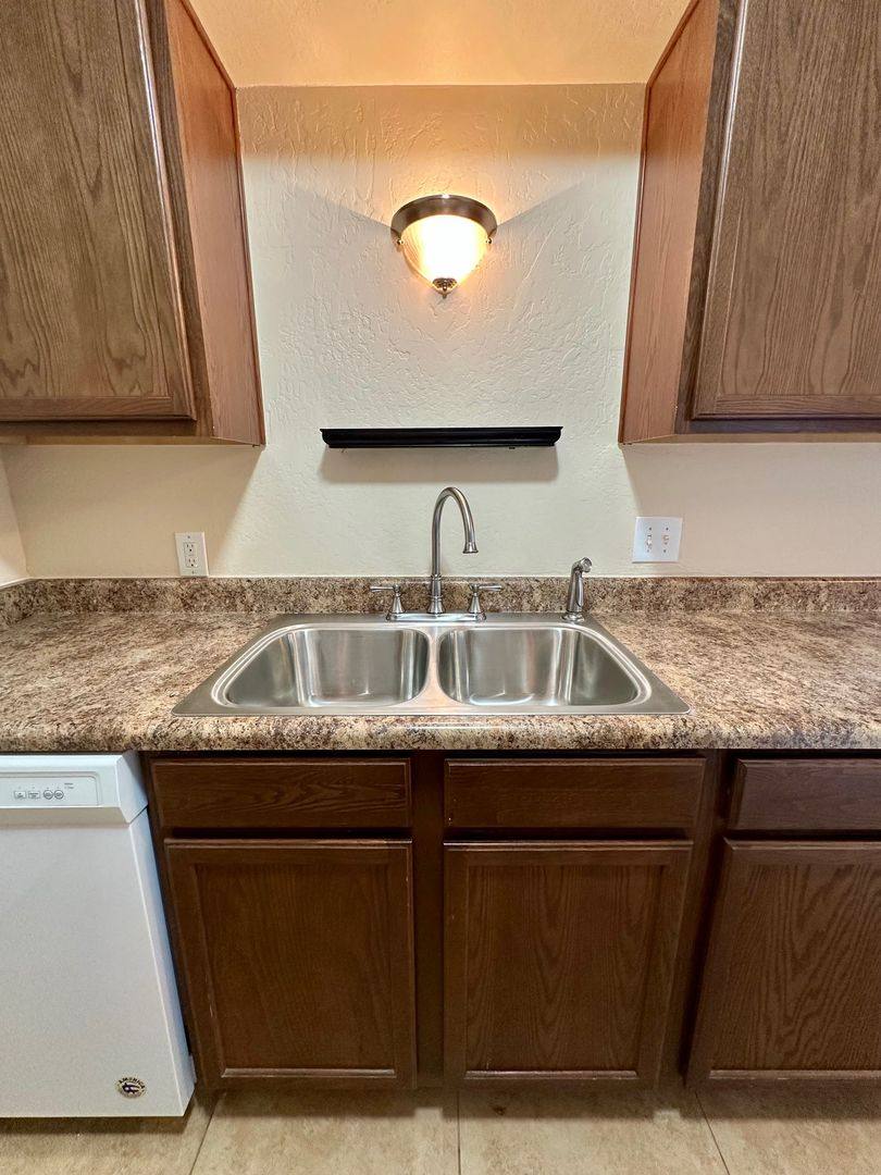 Apartment for rent at 43 W Inglewood St, Mesa, AZ 85201