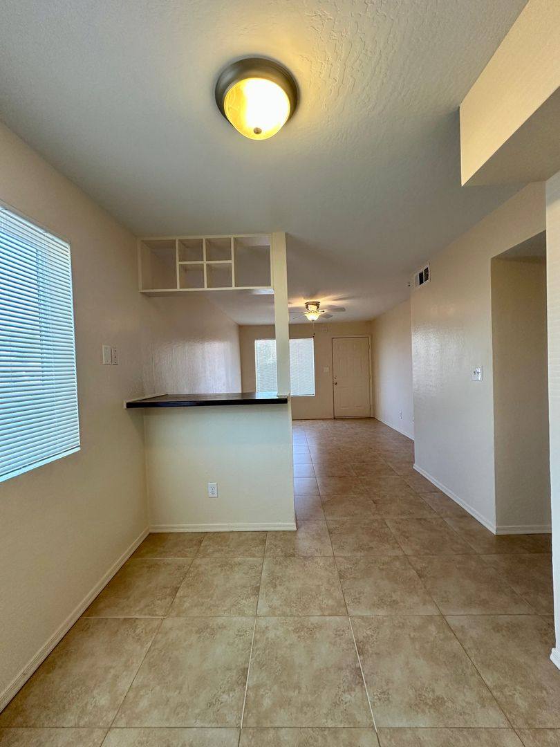 Apartment for rent at 43 W Inglewood St, Mesa, AZ 85201