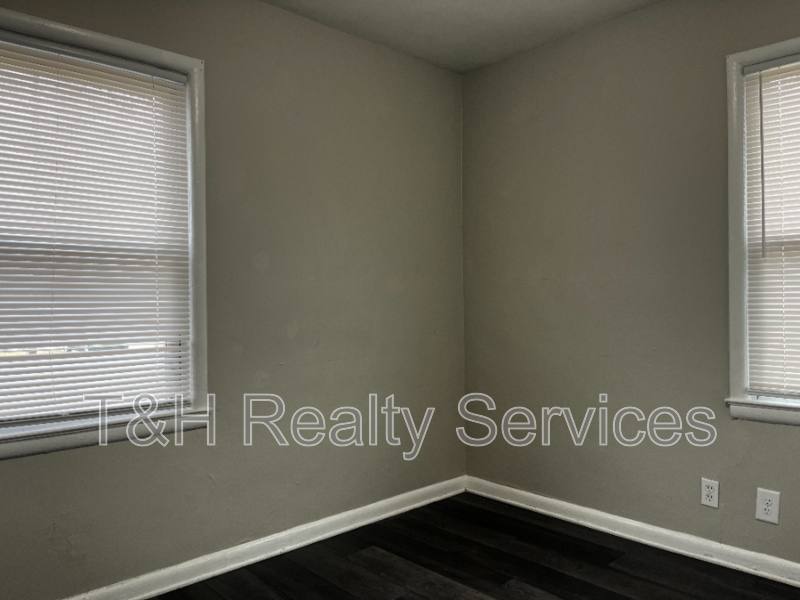 House for rent at 4358 Norwaldo Ave, Indianapolis, IN 46205