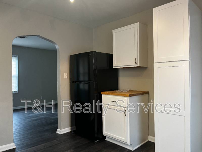 House for rent at 4358 Norwaldo Ave, Indianapolis, IN 46205