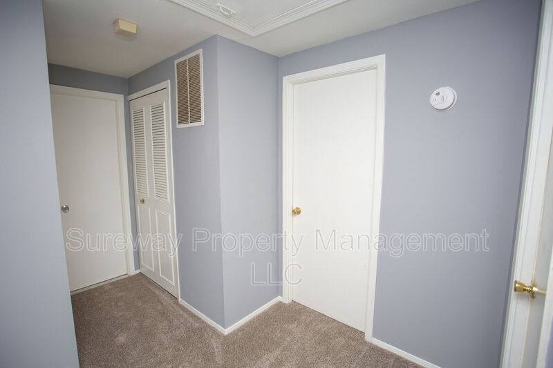 Townhouse for rent at 16 Radnor Court, Willingboro, NJ 08046