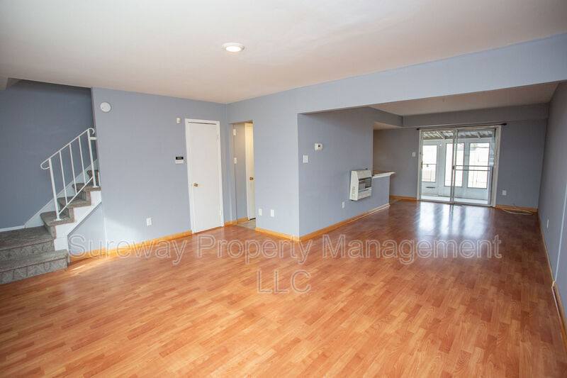 Townhouse for rent at 16 Radnor Court, Willingboro, NJ 08046