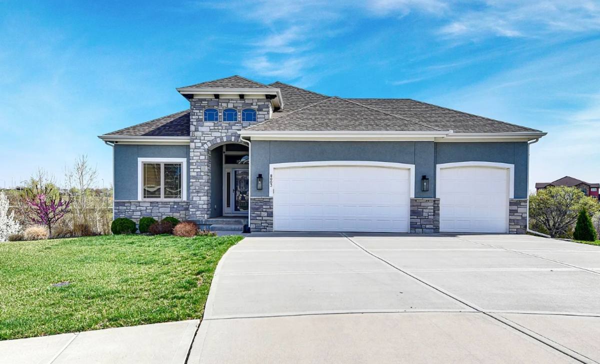 House for rent at 8003 W 166th Terrace, Stilwell, KS 66085
