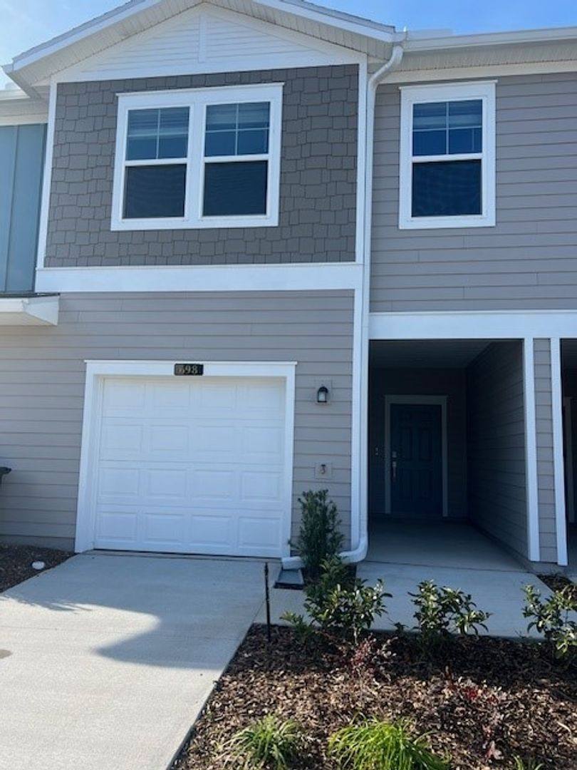 Townhouse for rent at 698 NW 126th Terrace, Newberry, FL 32669