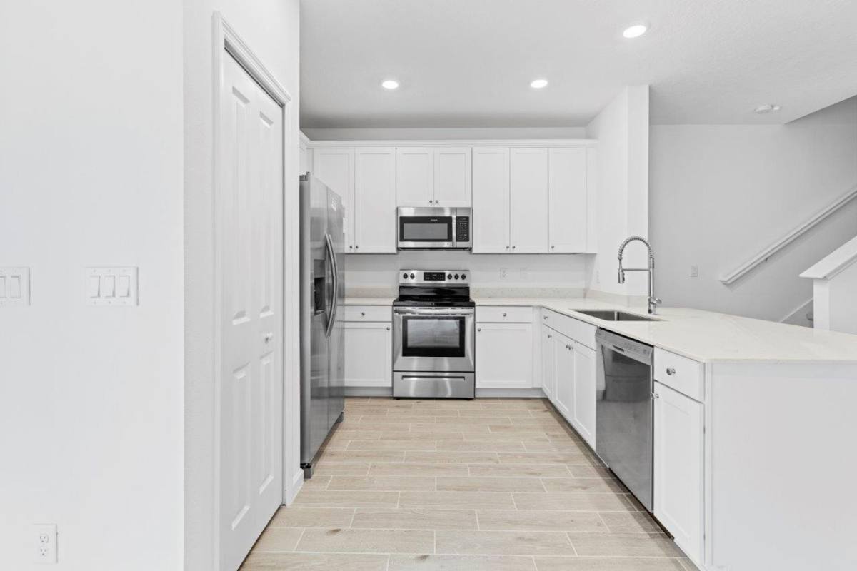 Townhouse for rent at 698 NW 126th Terrace, Newberry, FL 32669