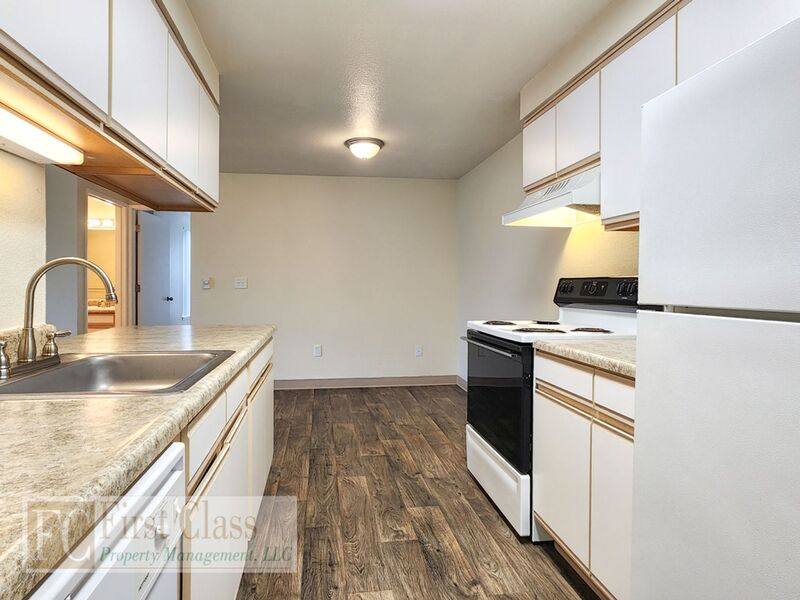 Apartment for rent at 1235 NW 183rd Ave #11, Beaverton, OR 97006