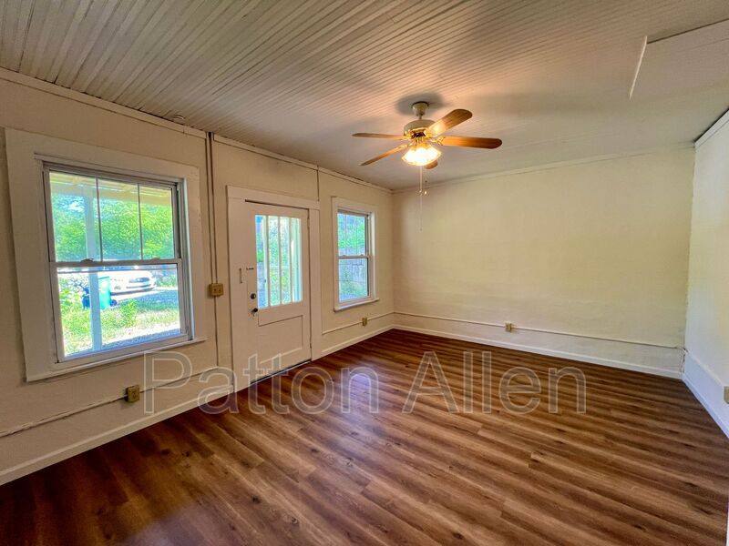 House for rent at 310 Old County Home Rd, Asheville, NC 28806