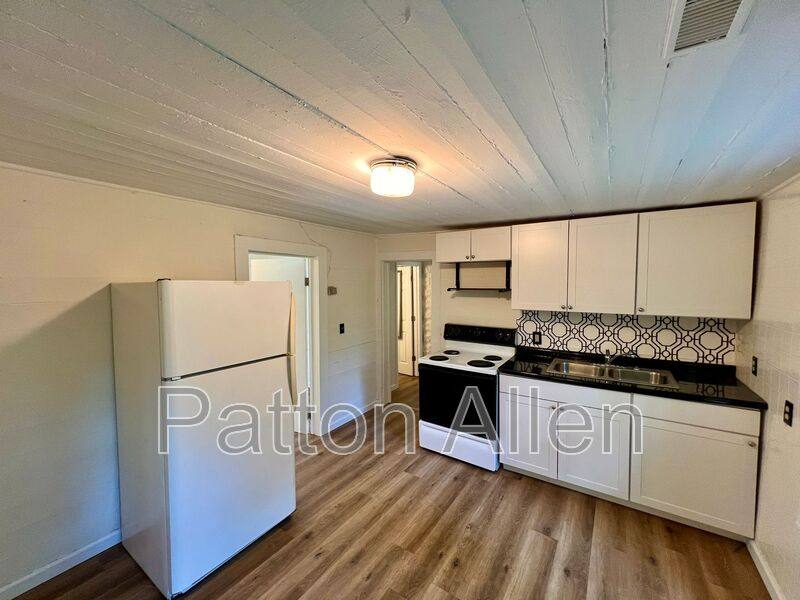 House for rent at 310 Old County Home Rd, Asheville, NC 28806