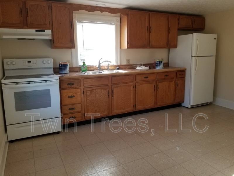 Apartment for rent at 560 Old Bethel Rd #B, Kilmarnock, VA 22482