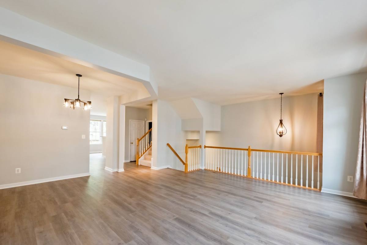 House for rent at 3385 Beechcliff Dr, Alexandria, VA 22306