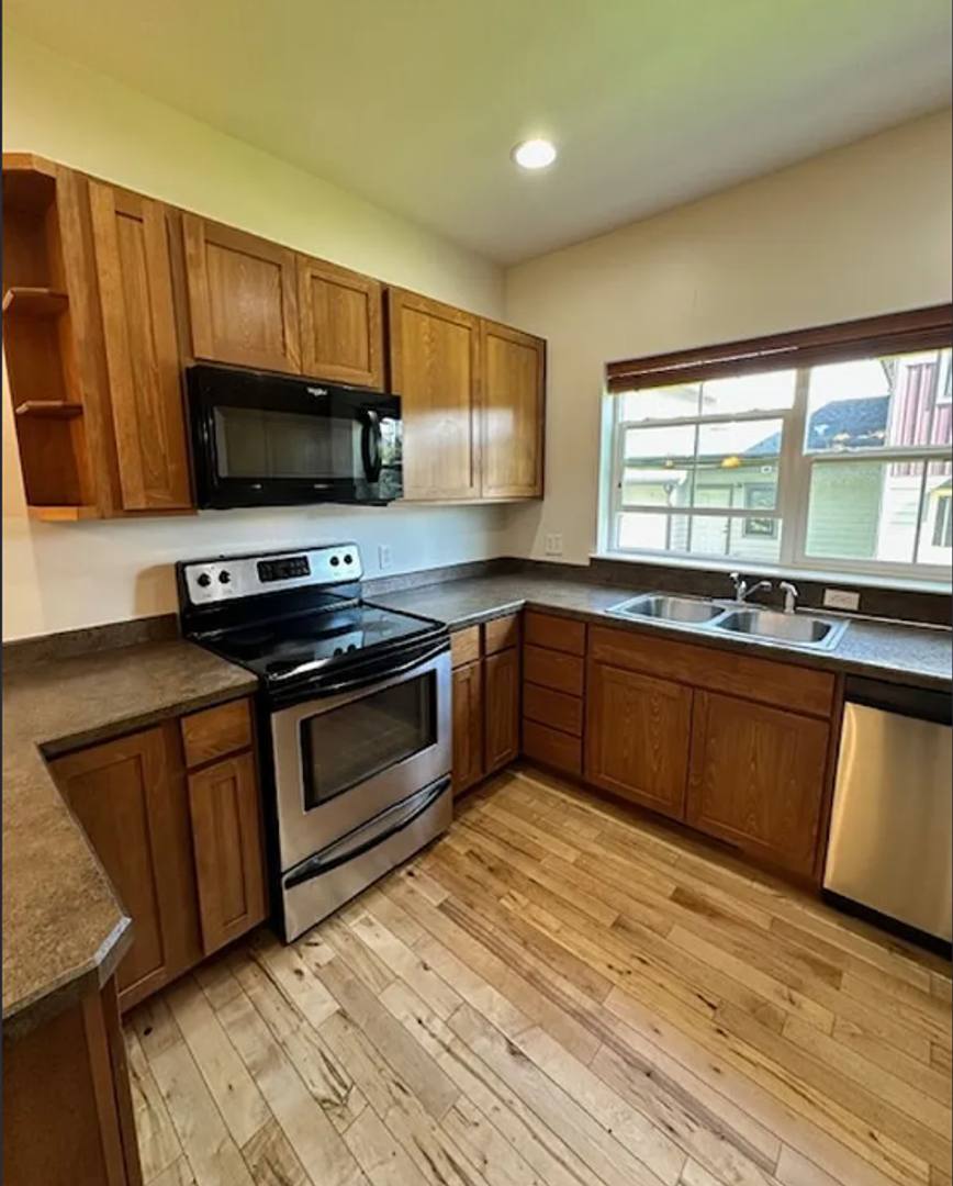 Townhouse for rent at 374 Kimball Ave, Bozeman, MT 59718