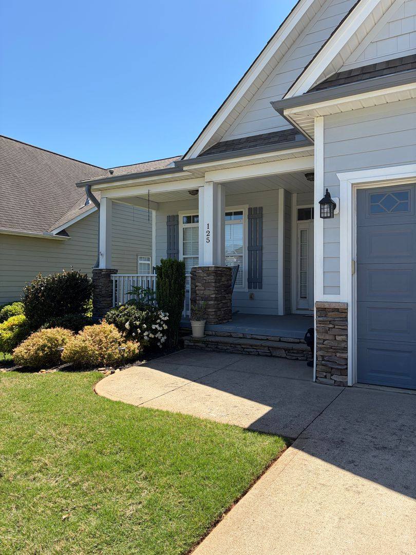 House for rent at 125 Gramercy Court, Greenville, SC 29617