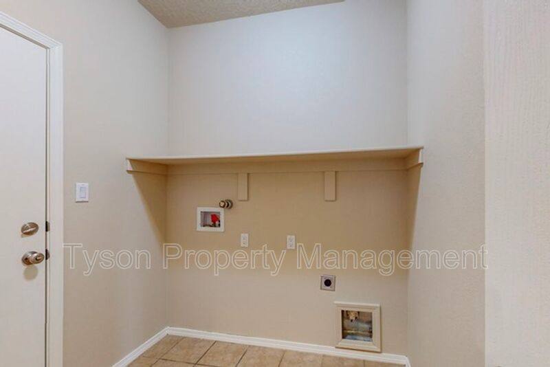 Townhouse for rent at 2440 Corvara Dr SE, Rio Rancho, NM 87124