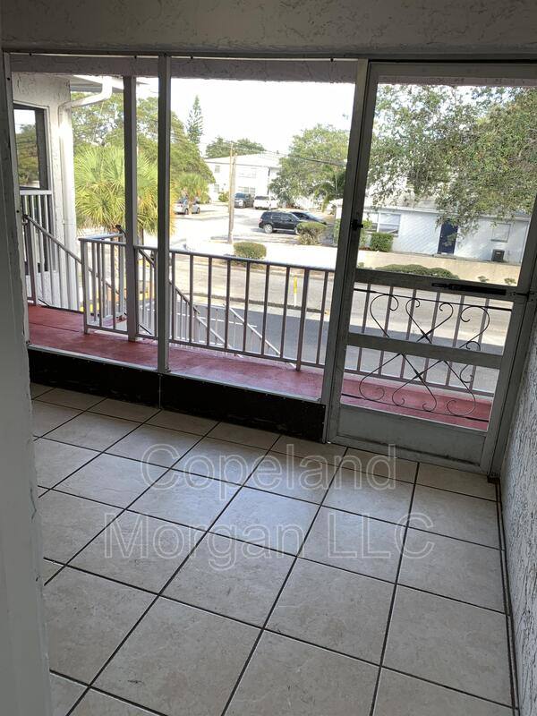 Apartment for rent at 124 N Jefferson Ave #5, Clearwater, FL 33755