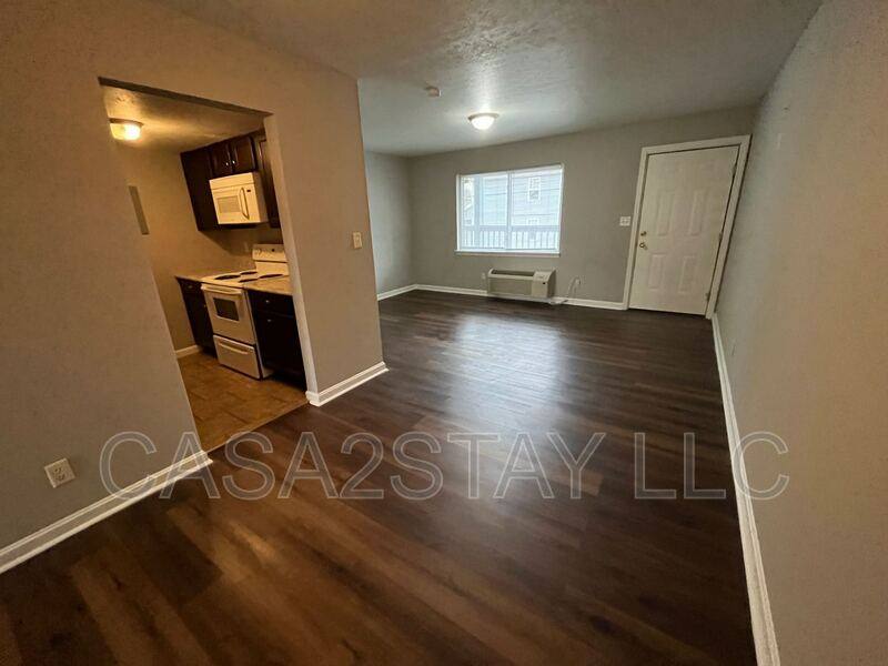 Apartment for rent at 411 Iowa Ave #4, Louisville, KY 40208