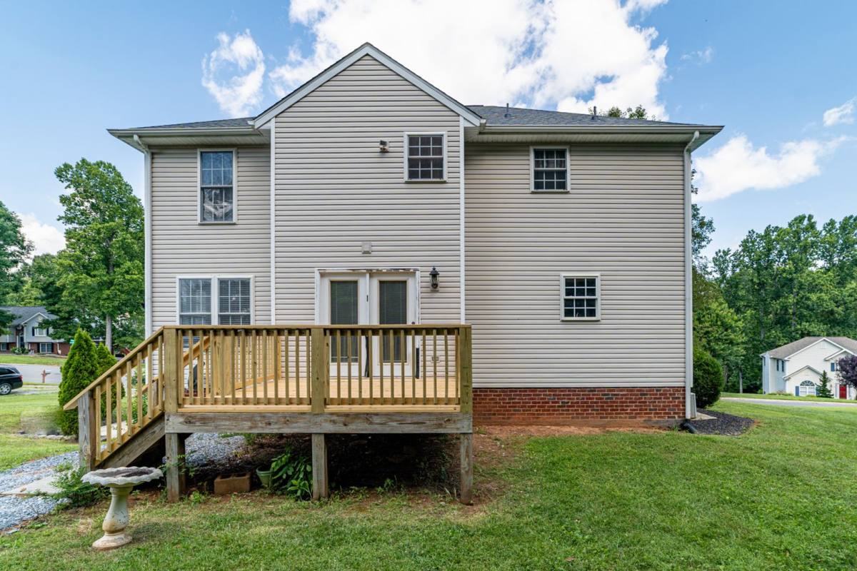 House for rent at 72 Viking Dr, Lynchburg, VA 24502