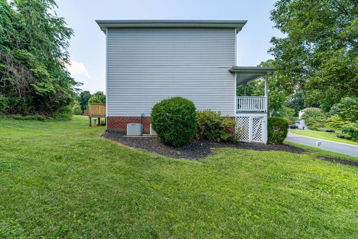 House for rent at 72 Viking Dr, Lynchburg, VA 24502