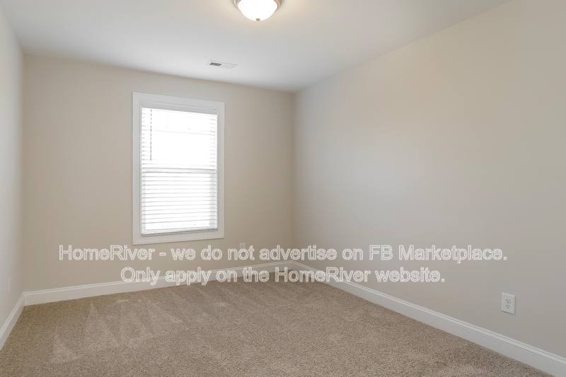 Townhouse for rent at 302 Beaumont Circle, Clemmons, NC 27012