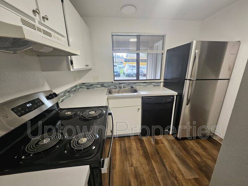 Townhouse for rent at 19197 NW Mahama Way #C, Portland, OR 97229