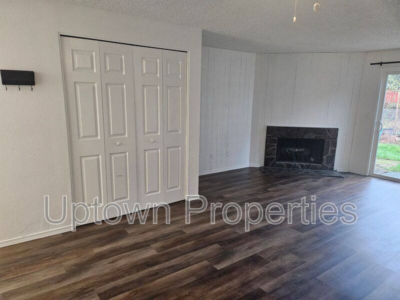Townhouse for rent at 19197 NW Mahama Way #C, Portland, OR 97229