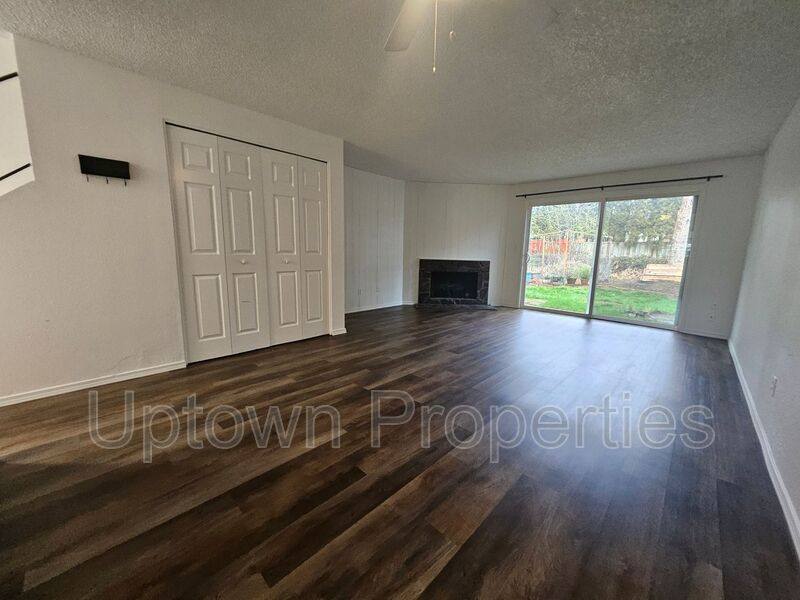 Townhouse for rent at 19197 NW Mahama Way #C, Portland, OR 97229