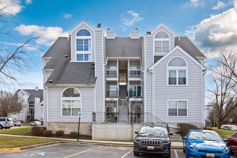 Apartment for rent at 14069 Vista Dr, Laurel, MD 20707