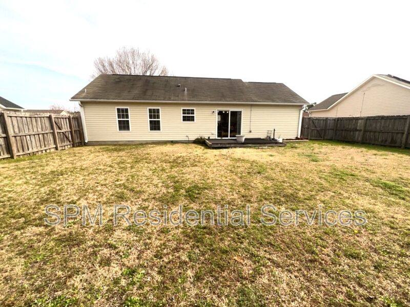 House for rent at 9499 Huckabee Dr NE, Leland, NC 28451