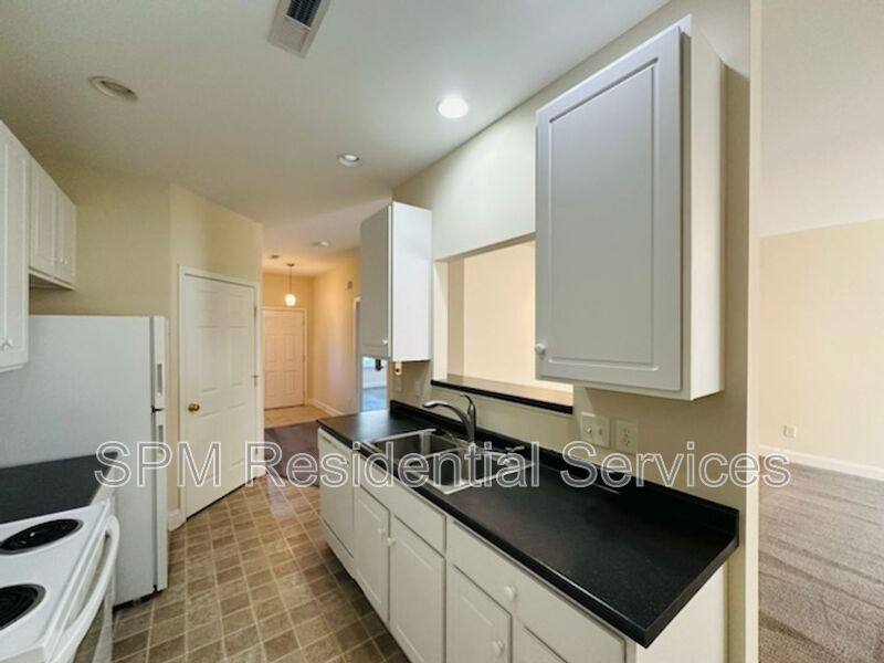 Townhouse for rent at 1692 Honeybee Lane, Wilmington, NC 28412