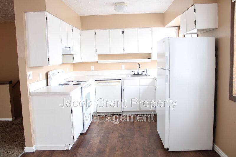 House for rent at 2215 Gail Dr, Pocatello, ID 83201