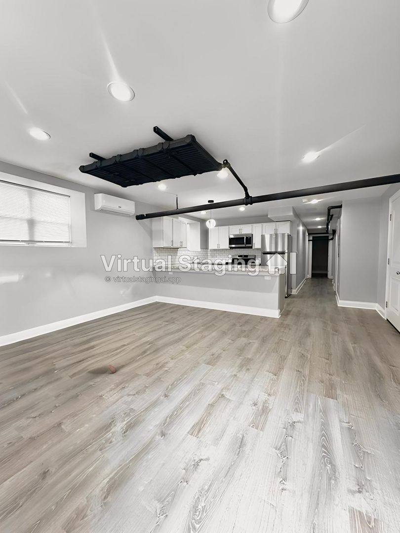 Apartment for rent at 6257 N Lakewood, Chicago, IL 60660