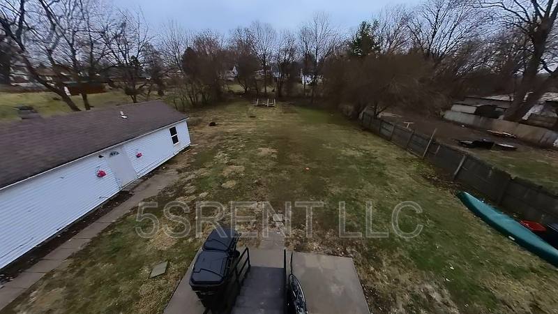 Apartment for rent at 236 S Mary Ellen St #C, South Lebanon, OH 45065