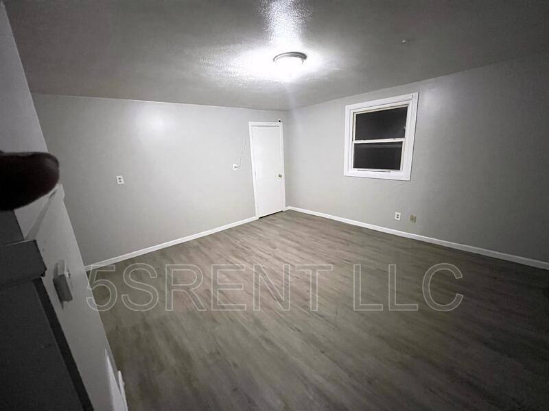 Apartment for rent at 236 S Mary Ellen St #C, South Lebanon, OH 45065
