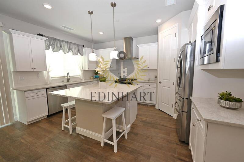 House for rent at 1439 E Via Albero Dr, Fresno, CA 93730