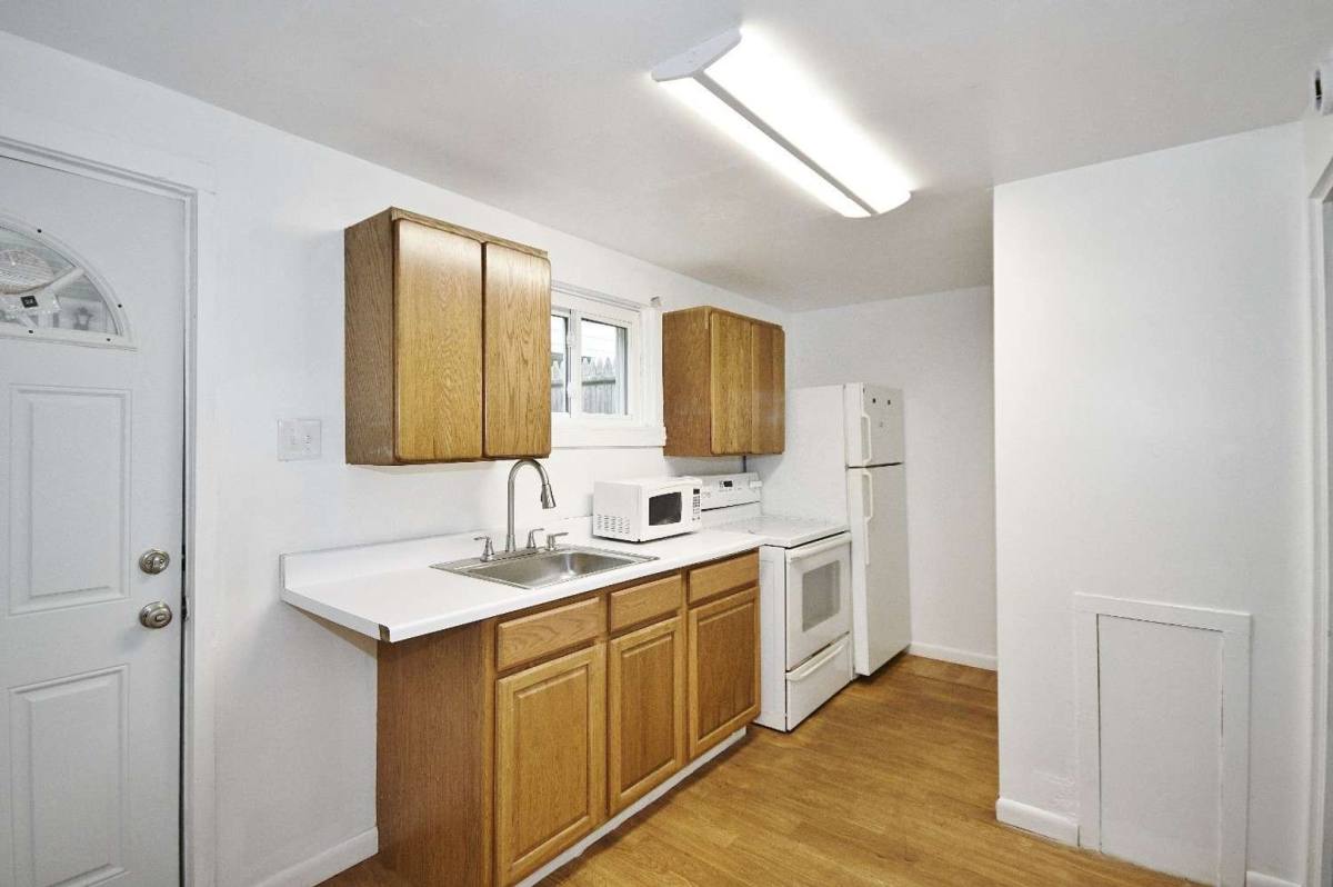 Apartment for rent at 1423 Ridge Ave, Braddock, PA 15104